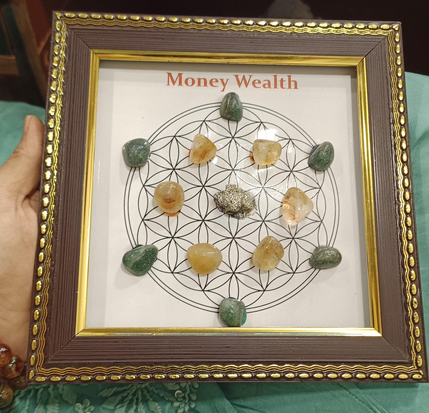 Crystal Grid Frame