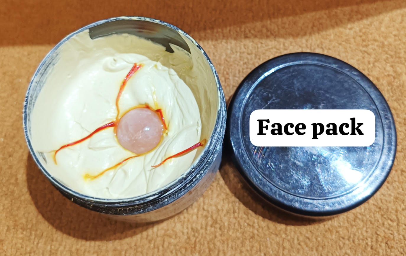 Natural Face Pack