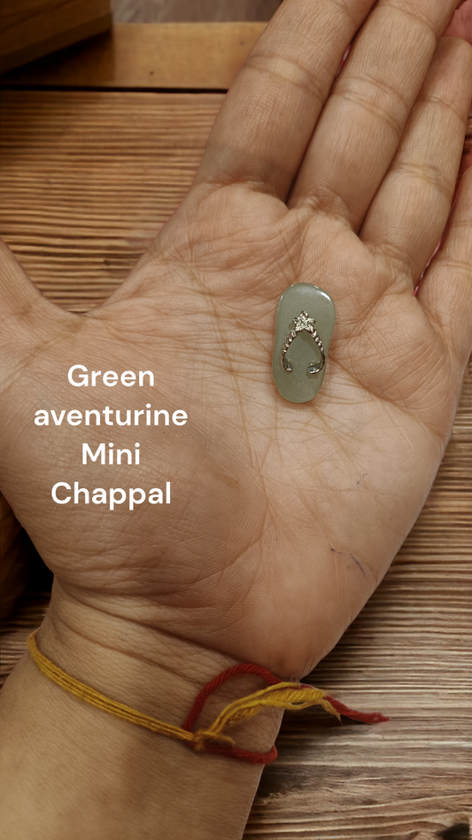 Green aventurine mini chappal